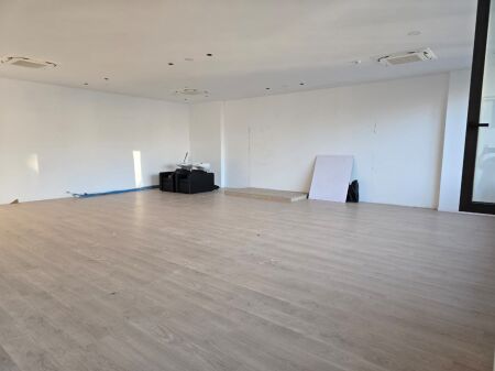 Office for rent Open Space | Delijorgji Complex