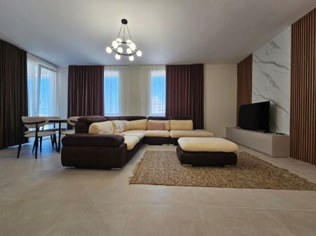 Apartament 2+1+2 per qira tek Farmacia 10