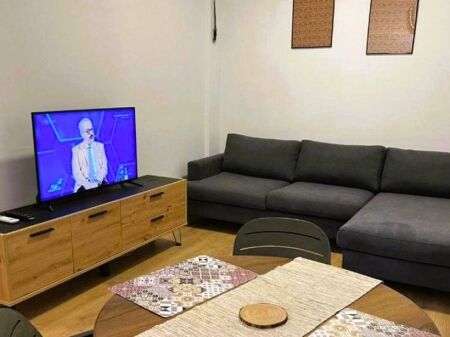 OKAZION! APARTAMENT 1+1 + 18 m² VERANDË – RR. "BARDHYL"!