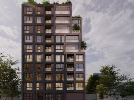 2+1 apartment for sale near the Red School and Partizani High School