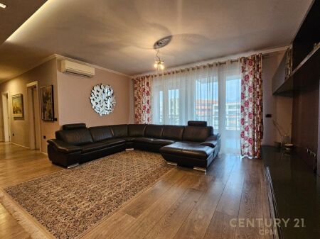 Vendesi super Appartamento 3+1+2 di fronte a Delijorgji!