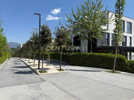 APARTAMENT 3+1+2+POST PARKIMI ME QIRA, "FOREST RESIDENCE", LIQENI I THATE! 1,450 € /Muaj