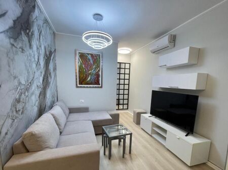 Qera | Apartament 1 + 1 | Tregu Elektrik | 650 €/muaj