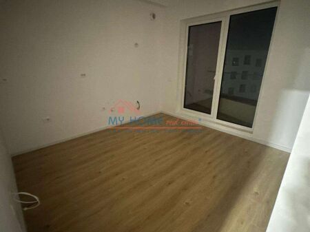 Garsoniere ne Shitje Kompleksi Kadiu Tirane