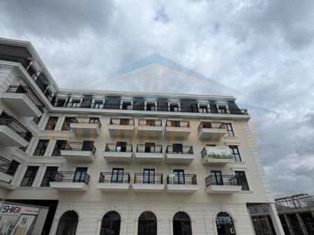 Shitet Apartament 1+1, Porta Tirana e Re, Sauk