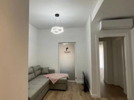 APARTAMENT ME QERA 1+1 ISH PARKU 50.000 LEKE FH-70331