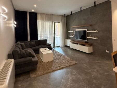 Jepet me Qera Apartament 2+1+2 , Delijorgji