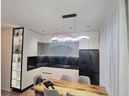 Appartamento in vendita 2+1+2 a Porcelan