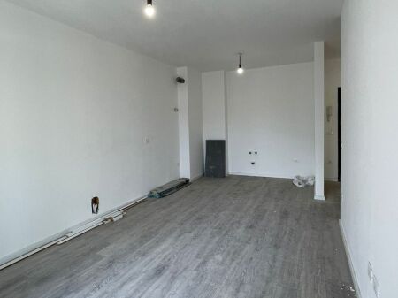 Shitet Apartament 2+1 – Kompleksi Aura, Rruga Dritan Hoxha 📍