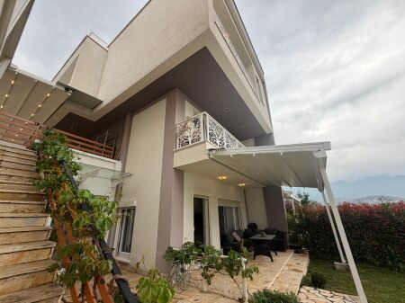 Vile me Qira tek Liqeni Farkes