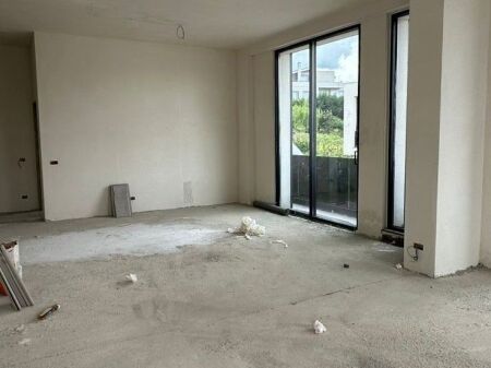 🏙️ Penthouse Luksoz për Shitje – Tulipan Residence ✨