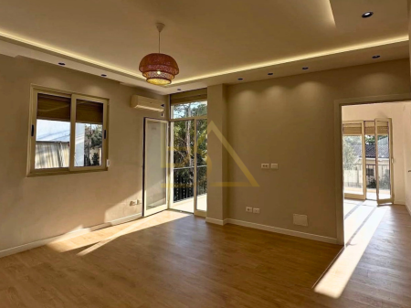 Shitet Apartament – Golem, Kavajë