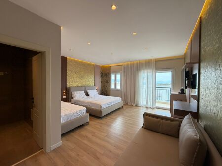 Hotel me Qera Afatgjate - Vlore
