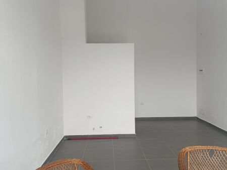 Rent | Ambjent Biznesi pas Concordit,5 Maj | Rruga Hamdi Sulçebe | 500 €/month