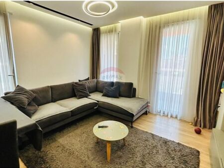 Apartament 1+1 për shitje , te Zogu i Zi 📍