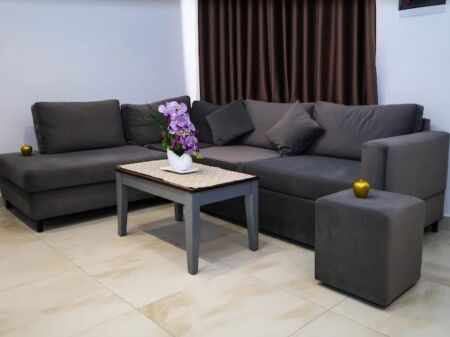 4 APARTAMENTE ME QERA 1+1