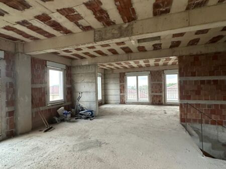 VILE 3 KATESHE PER SHITJE TEK TEG