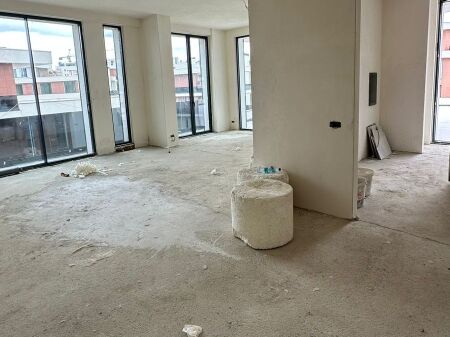 🏙️ Penthouse Luksoz për Shitje – Tulipan Residence ✨