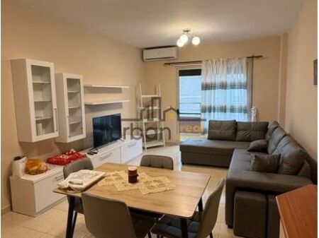 Affitto, Appartamento 1+1, Via Elbasani, Tirana - 700€ | 80 m²