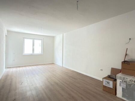 Appartamento 2+1+Parcheggio in vendita a Univers City