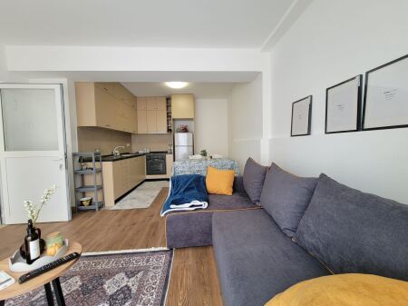 Apartament 1+1 me qera Kristal Center