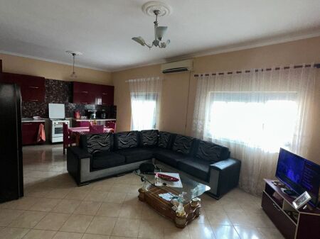 SHITET APARTAMENT 2+1 + 2 Ballkone 📍 Adresa: Drejtoria Policise