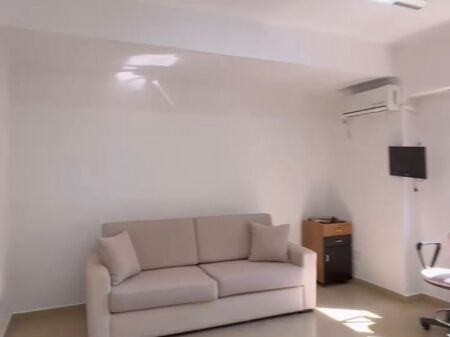 JEPET ME QERA AMBIENT BIZNESI 📍 STACIONI TRENIT DURRES