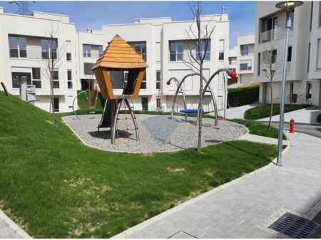 Ofrojme vile per shitje ne rezidencen Aba.