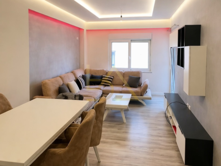 Shitet Apartament  – Astir, Tiranë