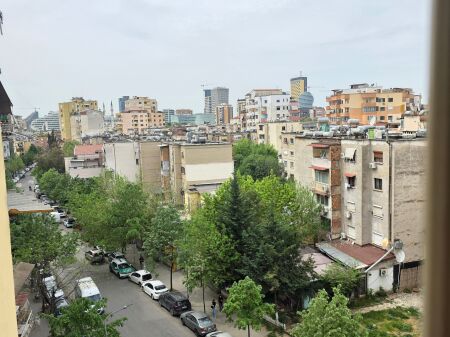 Apartament 3+1+2 në shitje te Shkolla e Baletit , Tiranë 133 m²