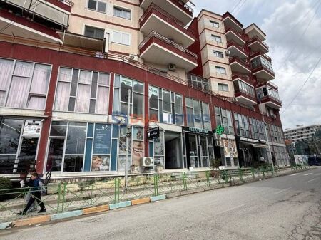 🏡 Shesim Apartament 2+1+2 📍Paskuqan (pranë Shkollës “Lidhja e Prizrenit”)