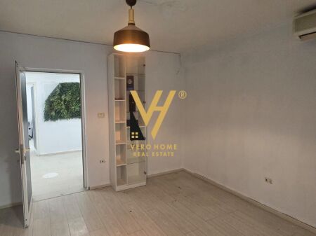 JEPET ZYRE 120 M2 ME QERA TE SHESHI WILLSON 850 EURO