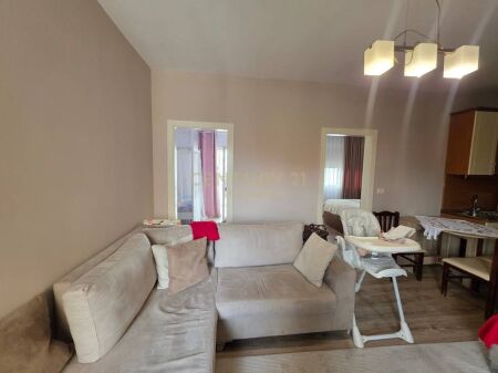 Apartament 2+1 per shitje te Rruga Irfan Tomini