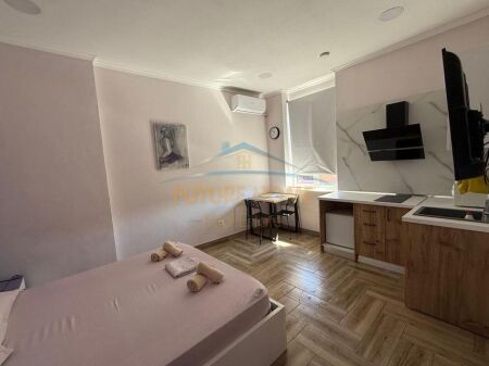 Shitje,2 Studio ,Stadiumi Dinamo