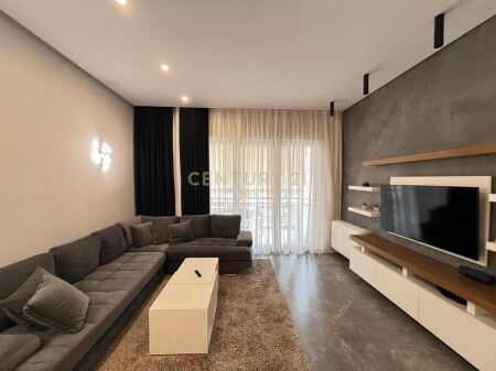 APARTAMENT 2+1+POST PARKIMI ME QIRA TE KOMPLEKSI DELIJORGJI