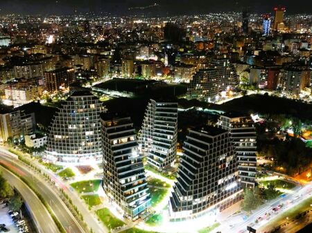 SHOP FOR RENT IN LAKE VIEW RESIDENCES