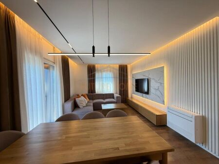 Qera,Apartament 2+1+2+Post Parkimi,Kodra e Diellit