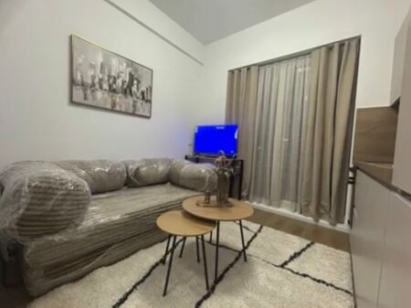 Studio apartment with balcony for rent, newly completed construction, very comfortably furnished and never lived in before. Address: Rezidenca Oxa, Dalip Topi Street, Tirana. Price 300 euro/month.