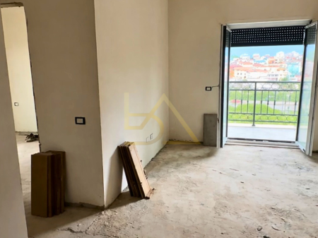 Shitet Apartament – Tirana Porta e Re