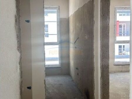 Shitet , Apartament 2+1 , Univers City , Tirane