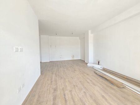 Apartament 2+1 per shitje Kompleksi Aura !