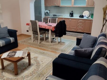 APARTAMENT ME QERA 3+1 KODRA E PRIFTIT 70.000 LEKE FH-70494