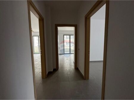 Apartament - Për Shitje - Rruga Aleksandër Moisiu, Tiranë(ID: 530391021-13)