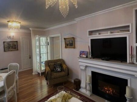 Shitet, Apartament 2+1 + Garderobë, Rruga e Kavajës,Tiranë