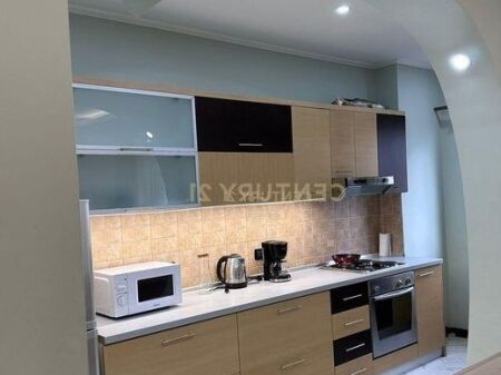 Apartament me qira 1+1 tek Sheshi Wilson , 