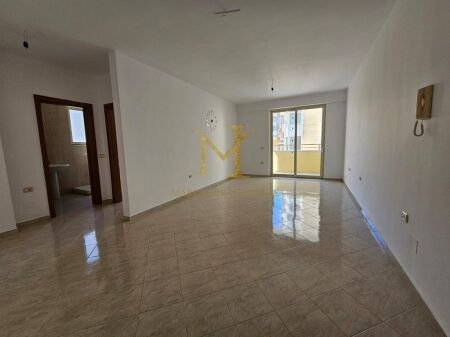 APARTAMENT 1+1 NE SHITJE, PLAZH HEKURUDHA