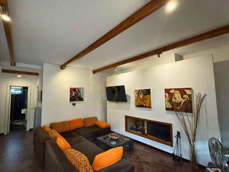 Jepet Vila me Qira – Durrës, Mak Albania