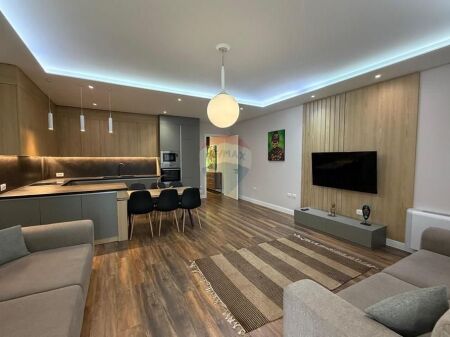 Vilë - Për Qira - Liqeni i Farkës, Tiranë(ID: 530551001-445)