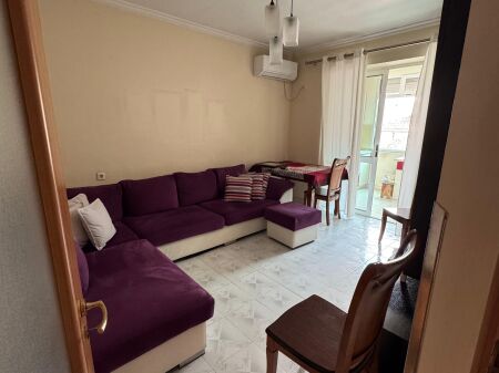 Shitet apartament 2+1 te Selvia.