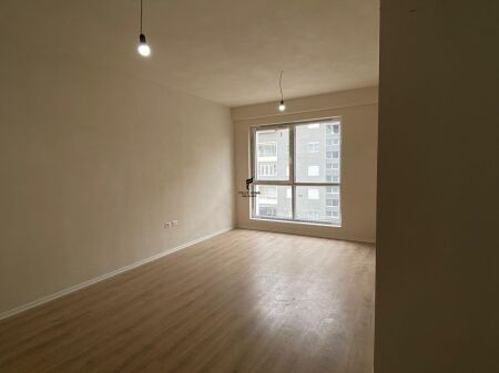 VENDESI APPARTAMENTO 3+2+DEPOSITO COMUNE DI PARIGI 391.000 EURO FH-70502